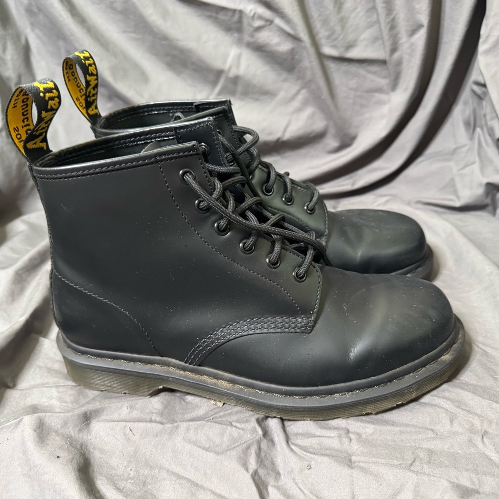 Dr. Martens 101 Smooth Leather Ankle Boots with Black Stitching